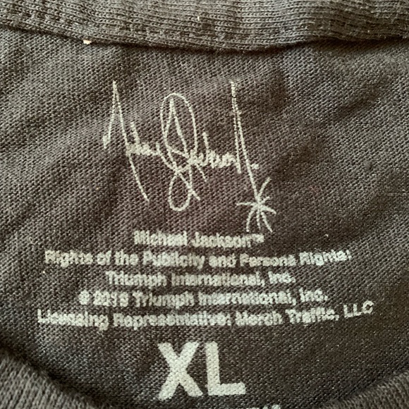 Michael Jackson Thriller Graphic Tee Men’s XL Black Red Music Shirt - Picture 2 of 2